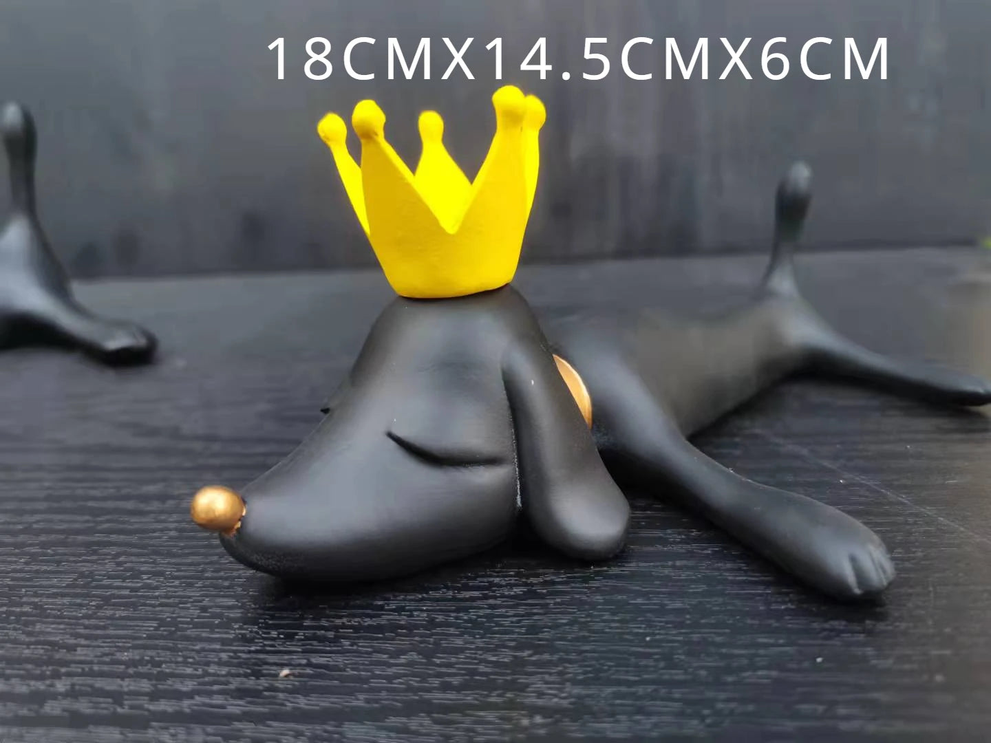 Animal Table Figurine White Miniatures Sculpture Modern Room Bedroom Decoration Accessories Valentine Gift Home Decor Items